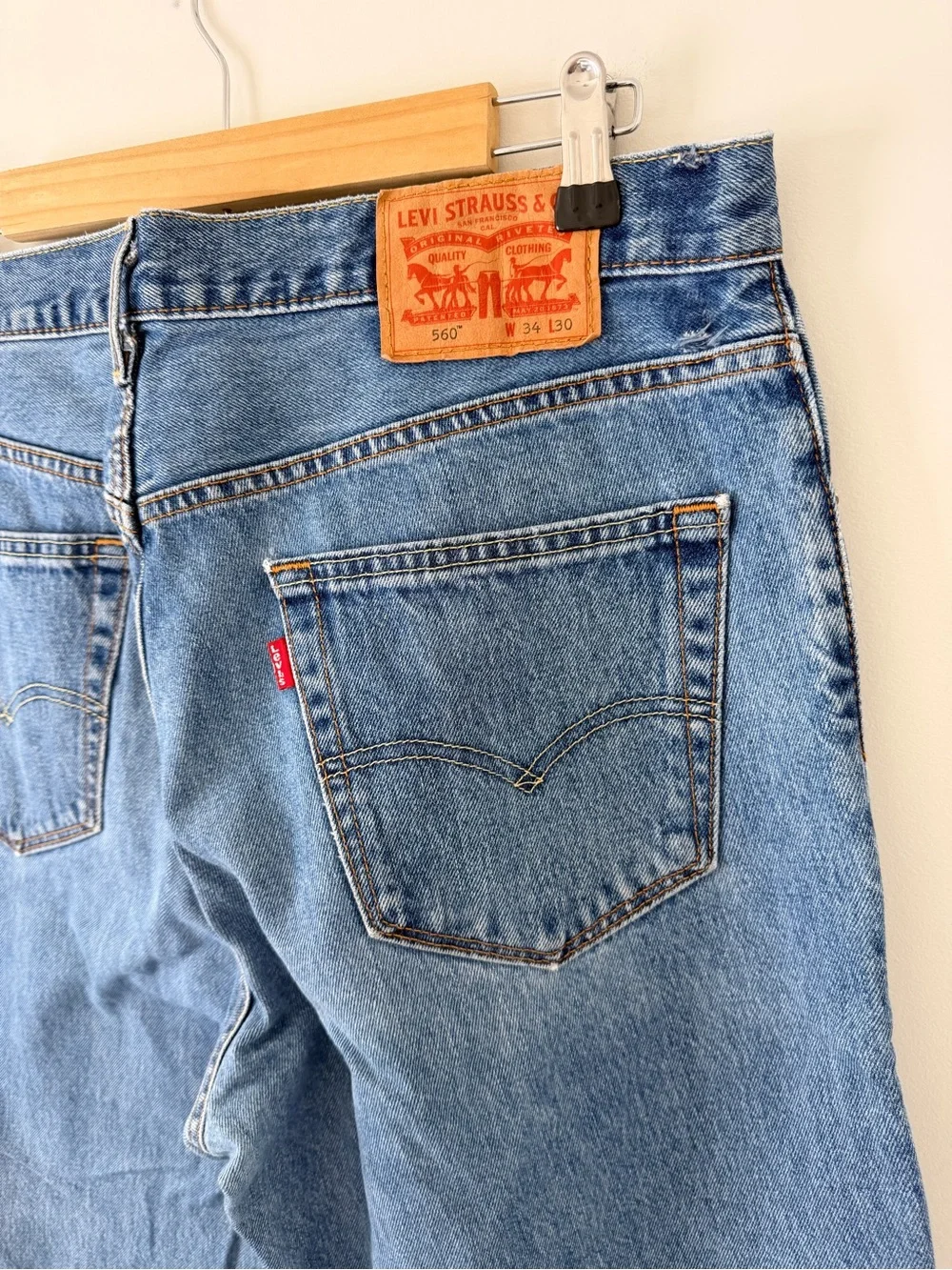 Levi’s 560 Loose Taper Straight Leg Blue Jeans